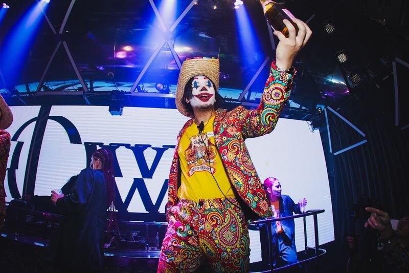 Osaka Umeda: OWL Nightclub Admission Ticket (For Foreign) - What the night is likely to feel like