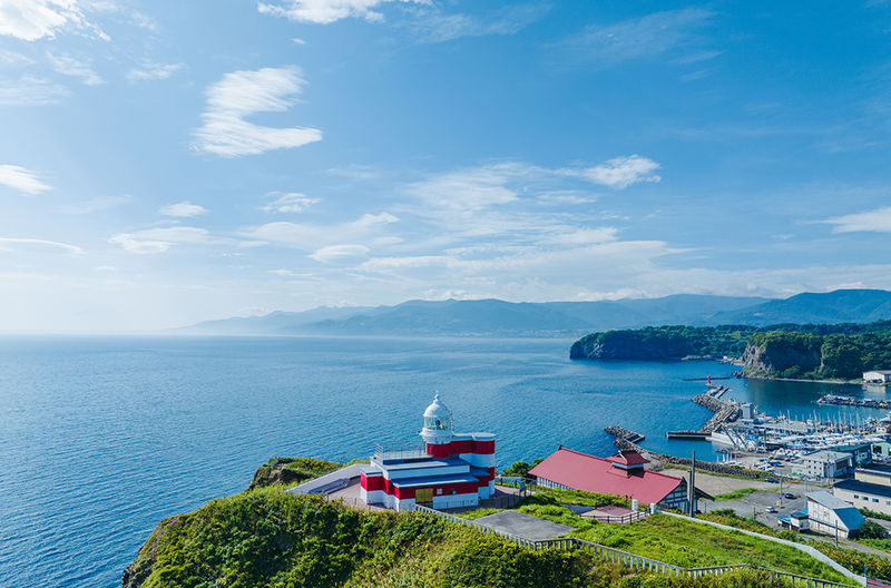 Otaru Lighthouse & Mt. Moiwa Night View Day Trip - Hiyoriyama Lighthouse and Otaru’s seaside
