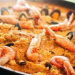 Paella and sangria workshop in Madrid - Making paella together