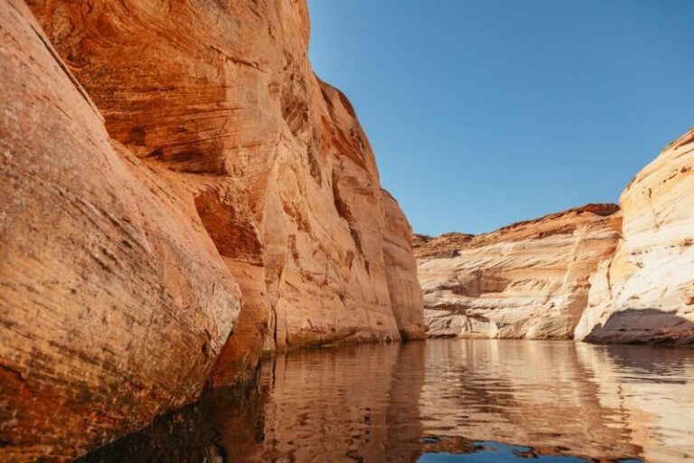 Page/Lake Powell: Guided Kayak & Water Antelope Canyon Tour - Starting from Antelope Point Launch Ramp