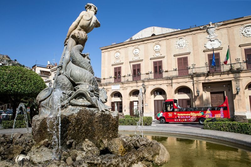 Palermo Hop-On Hop-Off Bus by City Sightseeing - Line A: Teatro Massimo, Quattro Canti, and market streets
