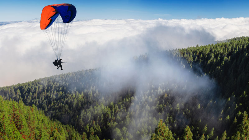 Pamukkale Travertines Special Paragliding - A safety briefing, equipment, and a tandem flight