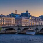 Paris City Panoramic Night Bus Tour - Audio commentary, not a live guided talk