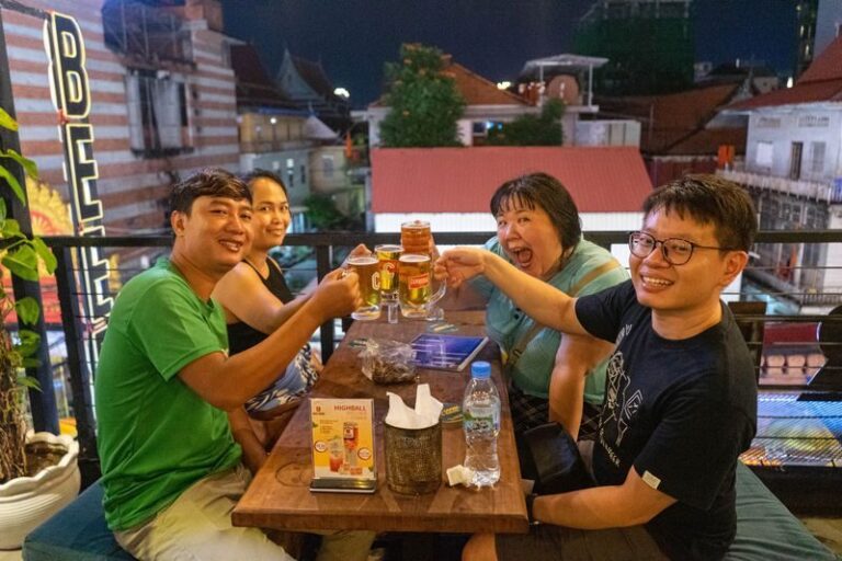 Phnom Penh Evening Food & Beer Small Group Tour - Tuk-tuks turn dinner into a city outing
