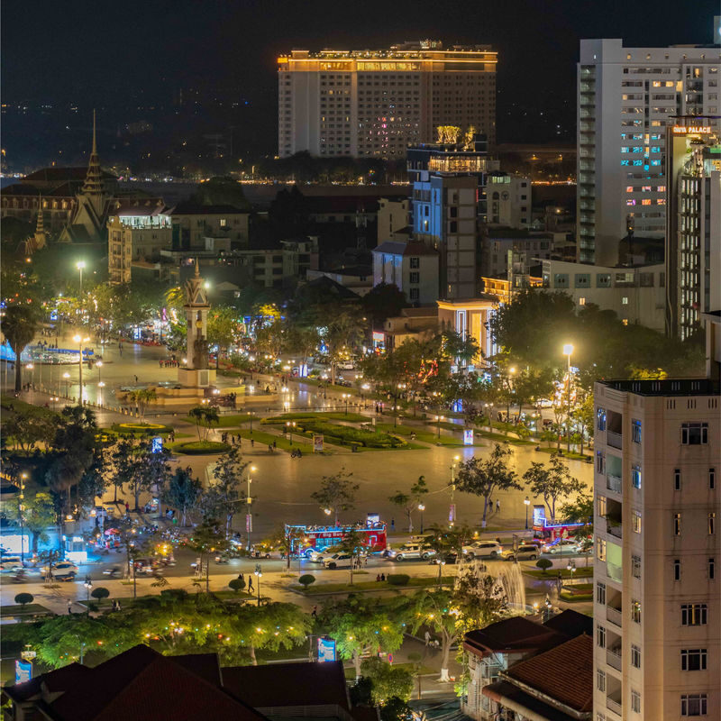 Phnom Penh Heritage city tour by Night - The history behind the lights