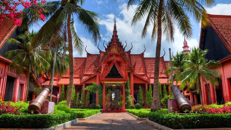 Phnom Penh Heritage Half-Day Small Group Tour - Twenty-two sites, but not twenty-two full visits