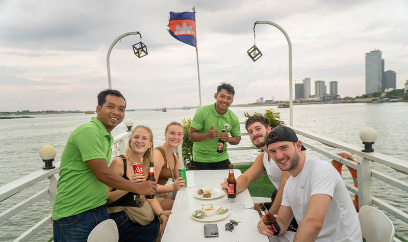 Phnom Penh Silk Island Tour & Sunset Cruise - Mongkol Serey Temple and a local market