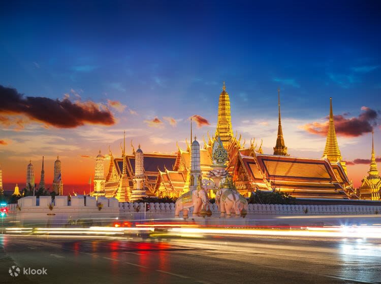 Private Grand Palace Night Tour: Wat Pho, Tha Maharaj, Khao San - Sunset and the Chao Phraya at Tha Maharaj
