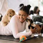 Puppy & Kitten Yoga Therapy with Photo Experience in Bangkok - Know which version you are booking