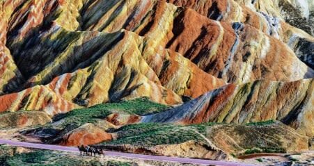 Qinghai-Gansu Loop | 9-Day Silk Road (Round Trip from Lanzhou) - Day 3: Jiayuguan, Gobi art and a desert sunset