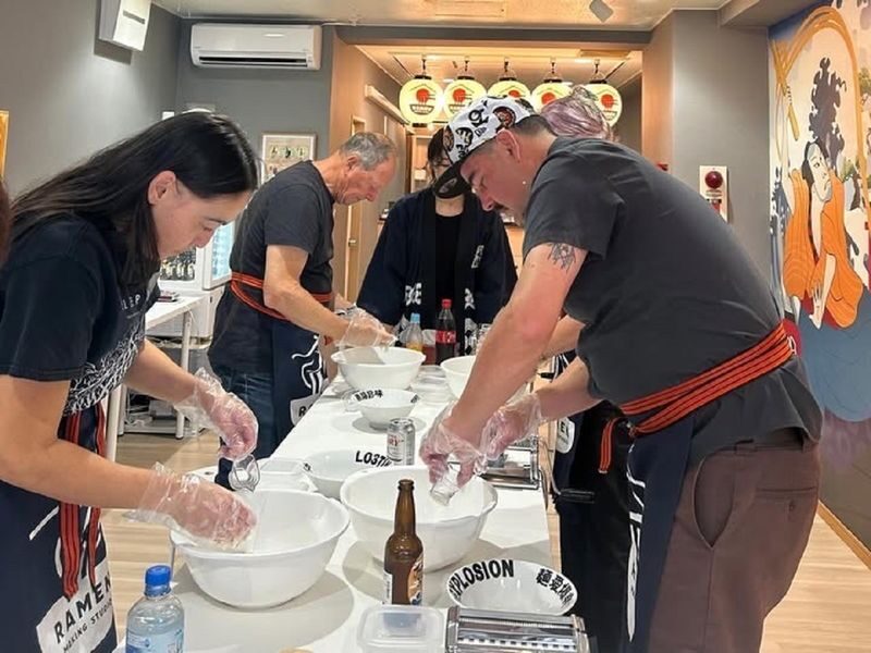 Ramen Making near Osaka Castle with Souvenir - What the class feels like