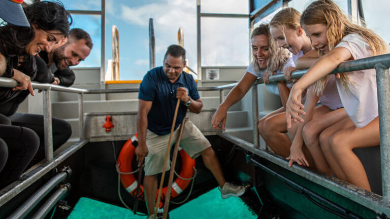 Reef Magic Pontoon Cruise Tour from Cairns - Snorkelling, glass-bottom boat and semi-submersible