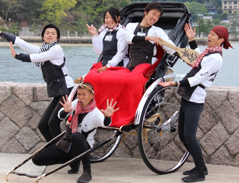 Rickshaw Experience in Miyajima - From the ferry terminal to the island’s landmarks
