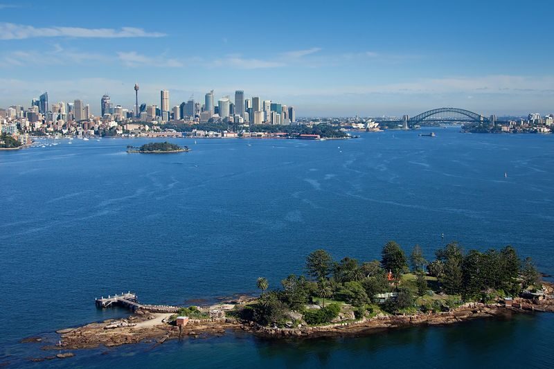 Rocket Sightseeing Ferry on Sydney Harbour - Commentary: useful context, not necessarily a live guide