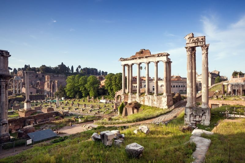 Rome Colosseum and Roman Forum VIP Guided Tour - The Forum and Via Sacra