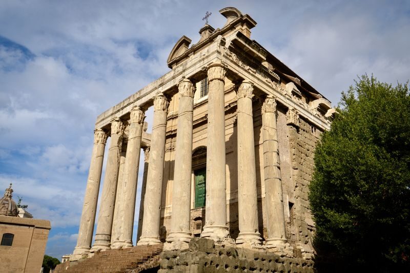 Rome: Colosseum, Palatine Hill and Roman Forum Guided Tour - Starting at the Arch of Constantine