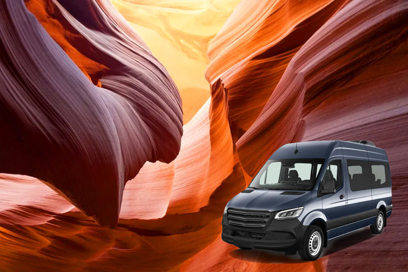 Round Trip from Las Vegas | Antelope Canyon + Horseshoe Bend + Lake Powell One-Day Guided Tour (Chinese) - Horseshoe Bend’s broad river curve