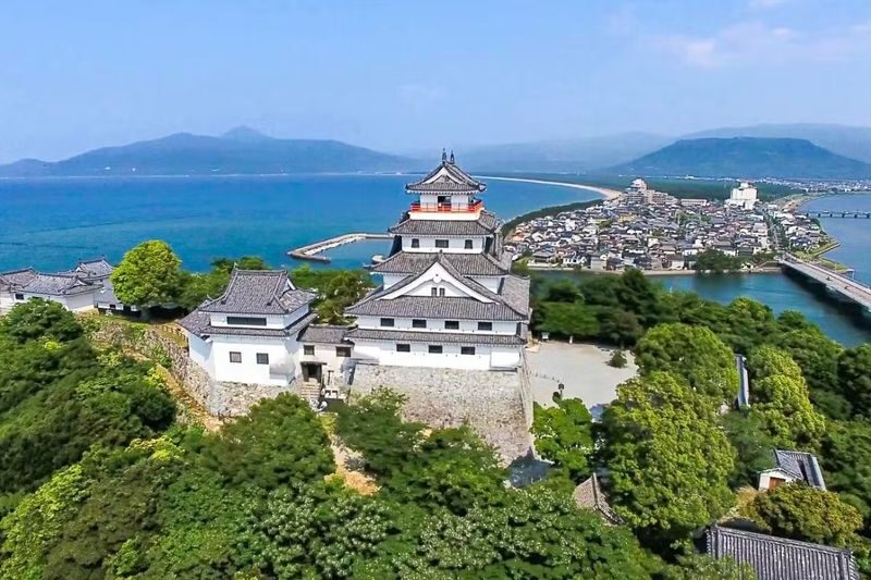 Saga: Karatsu Castle Ticket - What the climb and visit involve