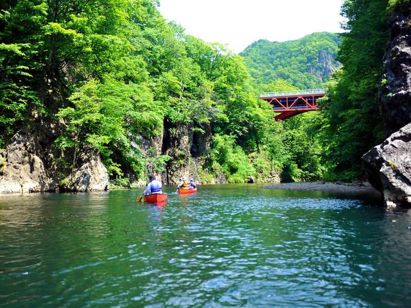 Sapporo Jozankei Half-Day Kayaking Experience - Summer shade and autumn color