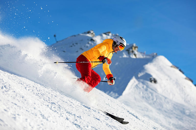 Sapporo Kokusai Ski Resort One-Day Tour (Includes round-trip transfer from Sapporo city, ski equipment rental, and optional ski lessons) - The 8:00 departure and the value of a ride