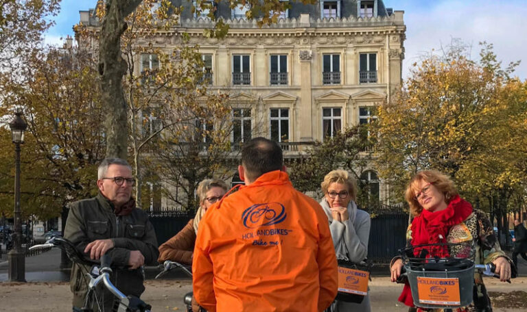 Secret 3-Hour Bike Tour in Paris - What a guide adds to the ride