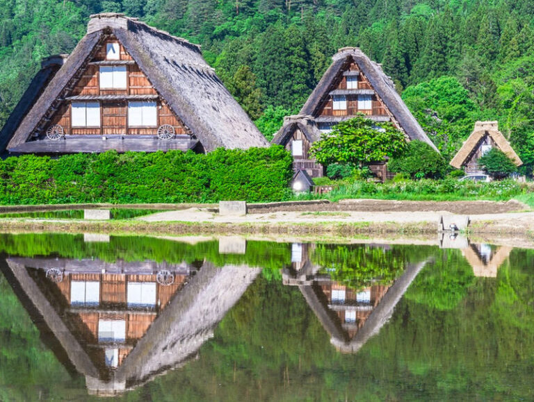 Shirakawa-go Gassho Village & Hida Takayama Old Town Walking Day Tour in Central Japan (Departing from Nagoya) - Hirugano Kogen: a quick mountain-air break