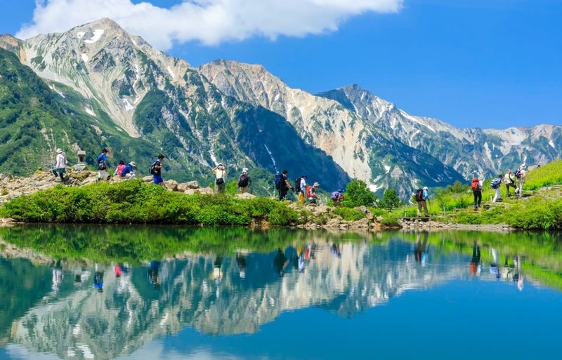 Shirakawa-go Gassho-zukuri Village & Kamikochi & Hida-Takayama 2-Day Tour - Includes Stay at Hotel Associa Takayama Resort (Departing from Nagoya) - Takayama’s old streets and Hida beef
