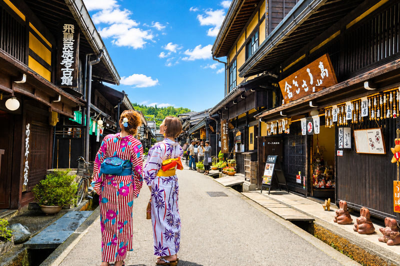 Shirakawa-go & Takayama Old Town Day Tour (Optional Hida Beef Lunch) - Takayama: old streets, a market, and a short clock