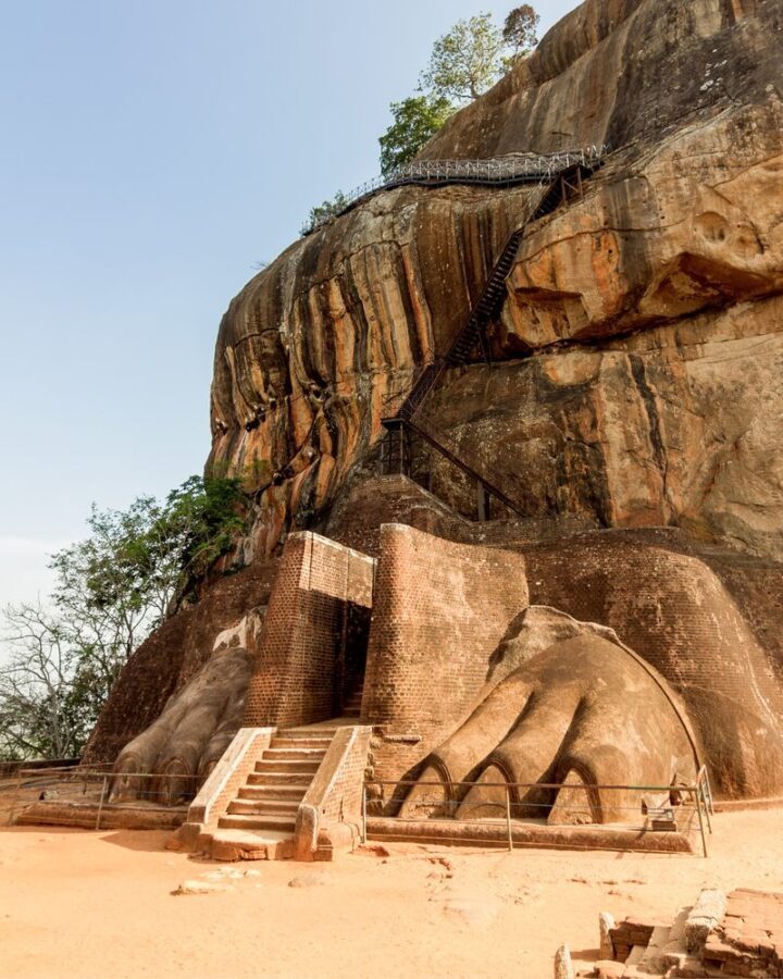 Sigiriya & Dambulla Day Tour from Colombo, Kaluthara or Bentota Area - A village visit is optional, not essential