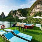 Sonata Halong Day Cruise: Ha Long Bay, Sung Sot Cave & Ti Top Island - Cruising past the limestone islands
