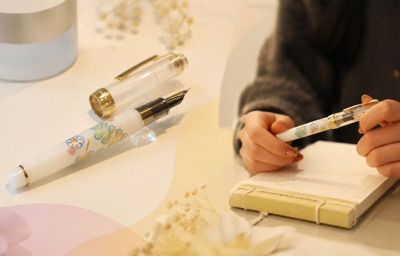 STYLE OF LAB: Custom Fountain Pen & Room Fragrance Making in Ebisu - Room fragrance is part of the shop’s appeal