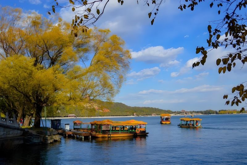 Summer Palace Half-Day Tour: Boat Trip to Explore Cixis Waterway + In-depth English Explanation - South Ruyi Gate and the lakefront