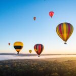Sunrise hot air balloon with bubbly breakfast+photo in Hunter Valley - Watching the balloon take shape