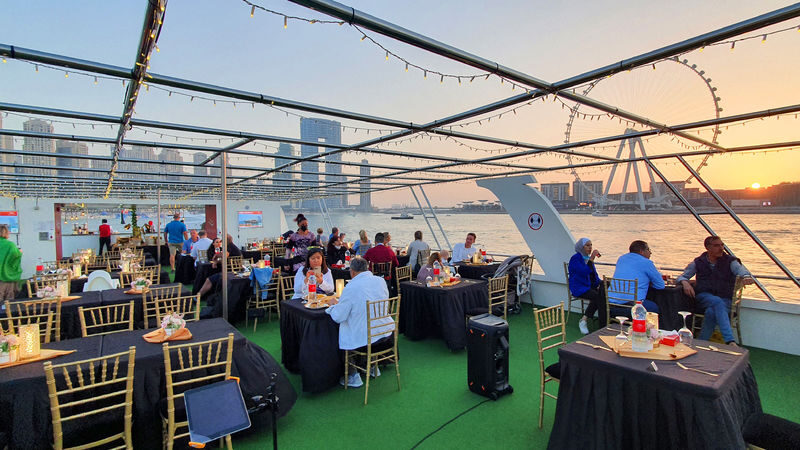Sunset or Dinner Cruise with Live Music & Open Bar - Dinner, drinks, and a realistic buffet outlook