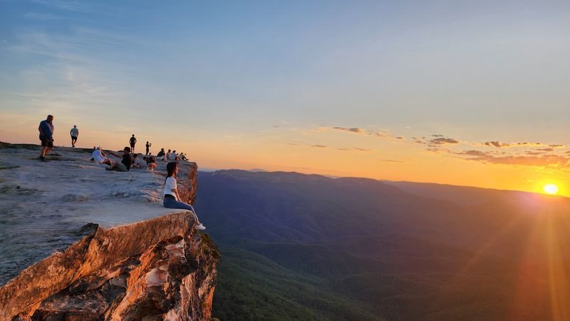 Sydney Blue Mountains Sunset & Starry Night Private Tour - Sunset at Echo Point and the Three Sisters