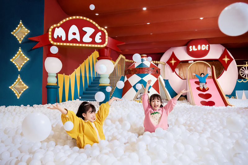 The best choice for taking your kids out: MELAND CLUB (Shenzhen Baoan Qianhai Yifangcheng Store) - Slides, sand and a wave pool
