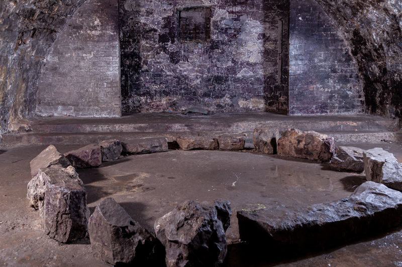 The Edinburgh Haunted Vaults Tour - A torture exhibition with historical context