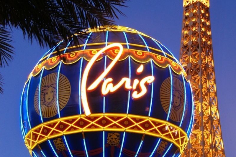 The Eiffel Tower Experience Ticket in Las Vegas - The glass elevator and the ride up