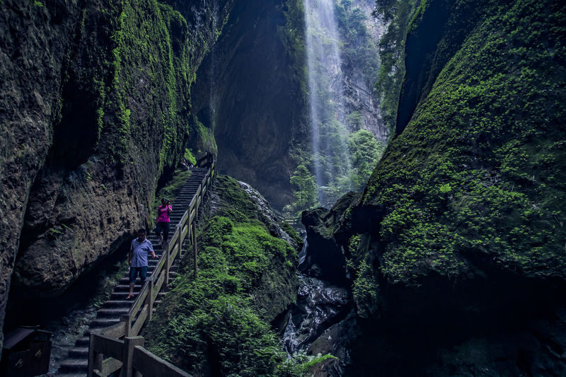 Three Natural Bridges & Dragon Gorge Private Day Tour - Why the private format can be worth paying for