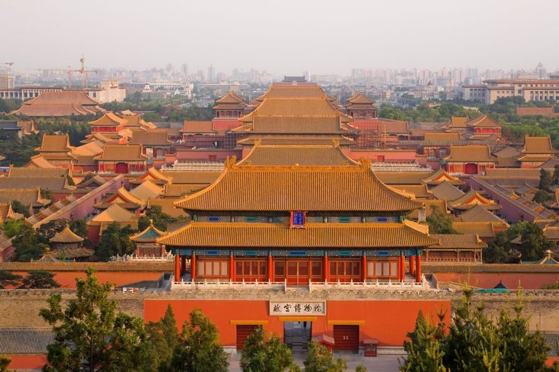 Tiananmen Square & Great Wall 5-Day Small Group Exploration Tour - Tiananmen Square before the crowds