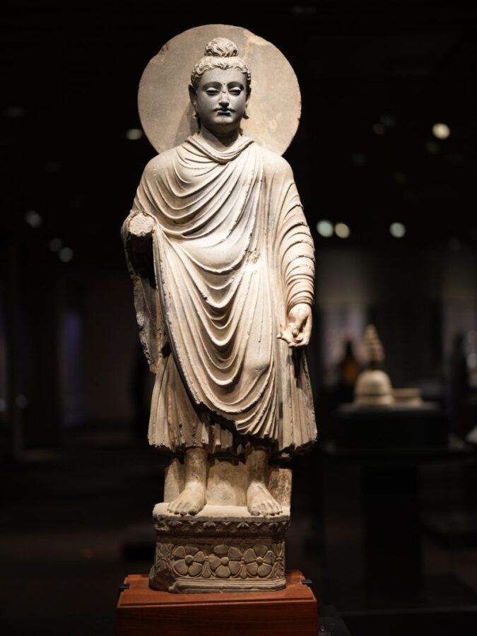 Tokyo National Museum: Star Lecturers In-depth Lecture and Dialogue with Millennia of Civilization - What the featured objects can help you see