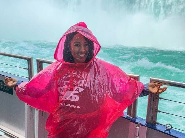 Toronto Niagara Falls Full-Day Guided Tour - Table Rock puts Horseshoe Falls up close