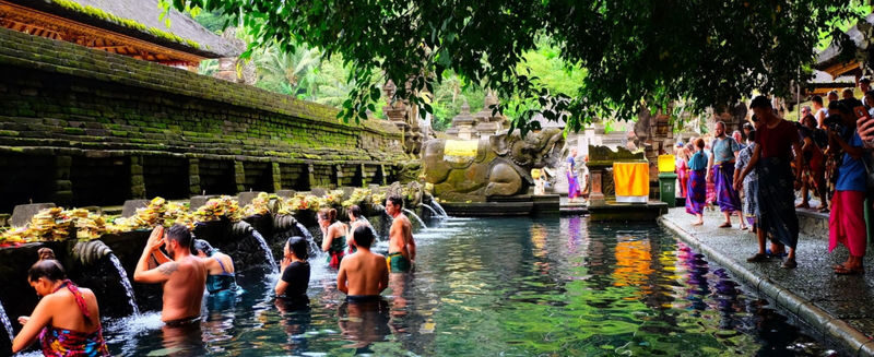 Ubud eBike (Electric Bike) Cycling Tour - Coffee, family compounds and the stops in between