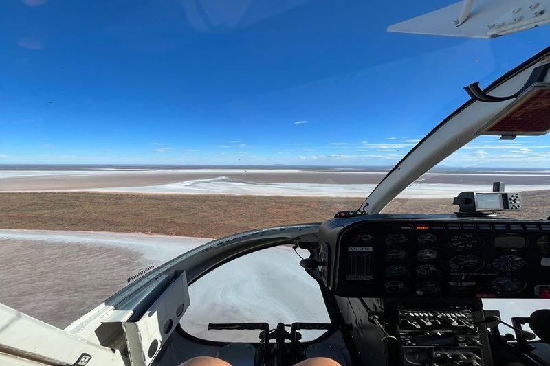 Uluru & Kata Tjuta Scenic Helicopter Flights - The flight: from briefing to wide-open views