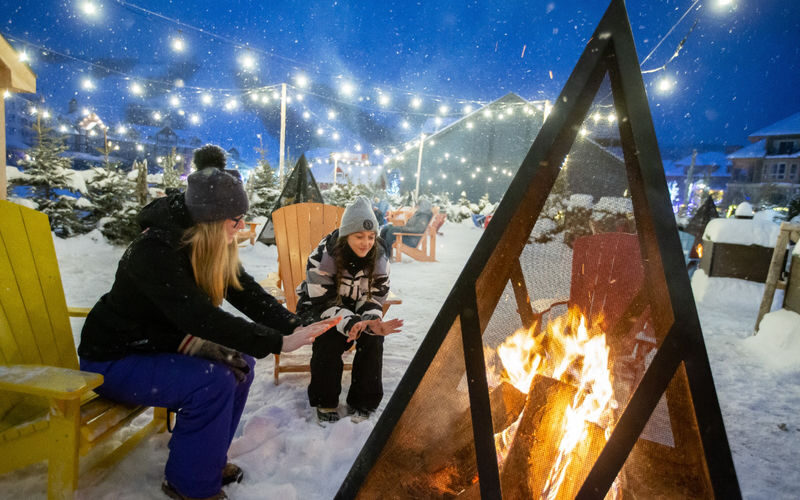 Village Express Ski Shuttle from Toronto to Blue Mountain - Five hours for skiing, lessons, or village time