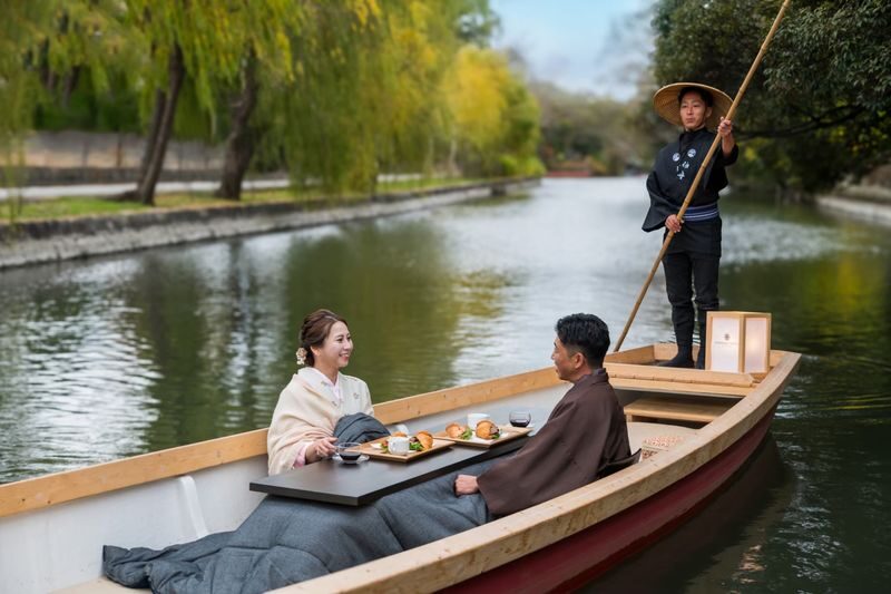 Yanagawa River Boat Cruising Experience (Shared & Private Course) - A 40-minute loop with a boatman at the center