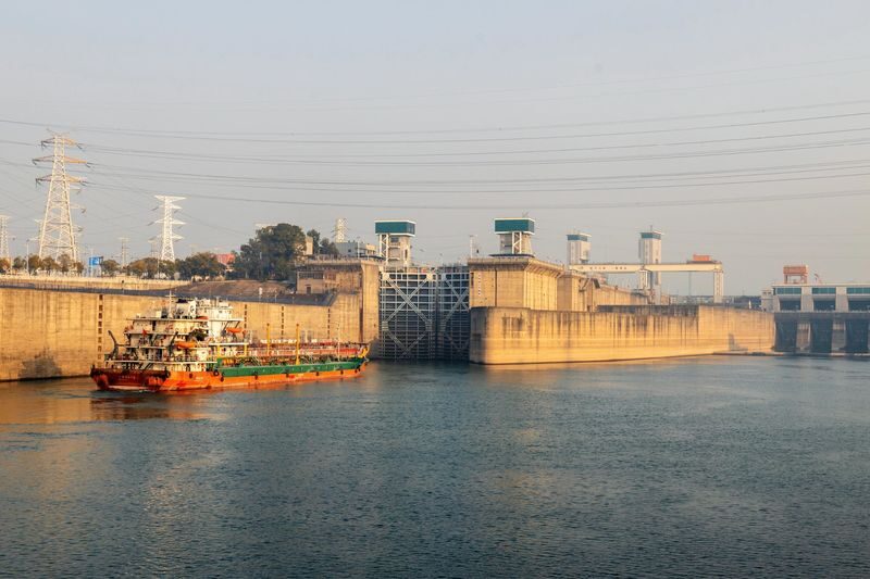 Yichang Three Gorges Dam and Gezhouba Full-Day Cruise - What the Three Gorges Dam adds