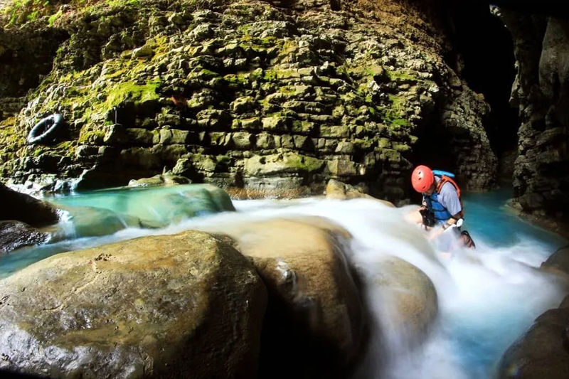 Yogyakarta Jomblang Cave & Kalisuci Cave Tubing Private Day Tour - The route from Yogyakarta takes planning