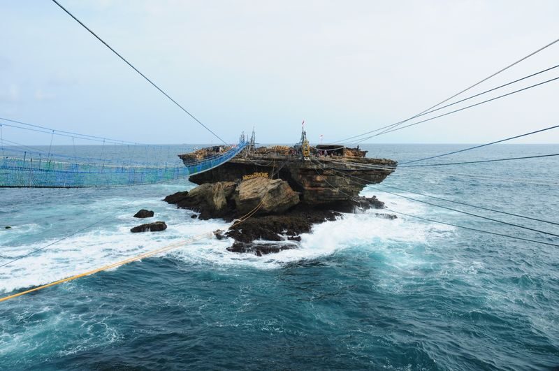 Yogyakarta Jomblang Cave & Timang Beach Private Day Tour - The early drive into Gunungkidul