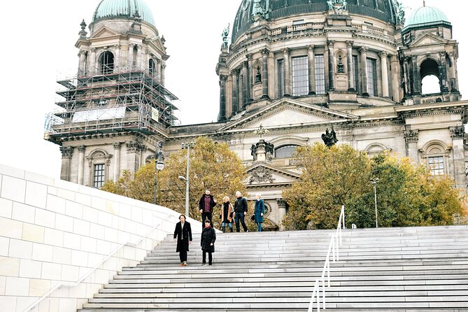 Berlin Half-Day Walking Tour: Reichstag, Brandenburger Gate - Accessibility